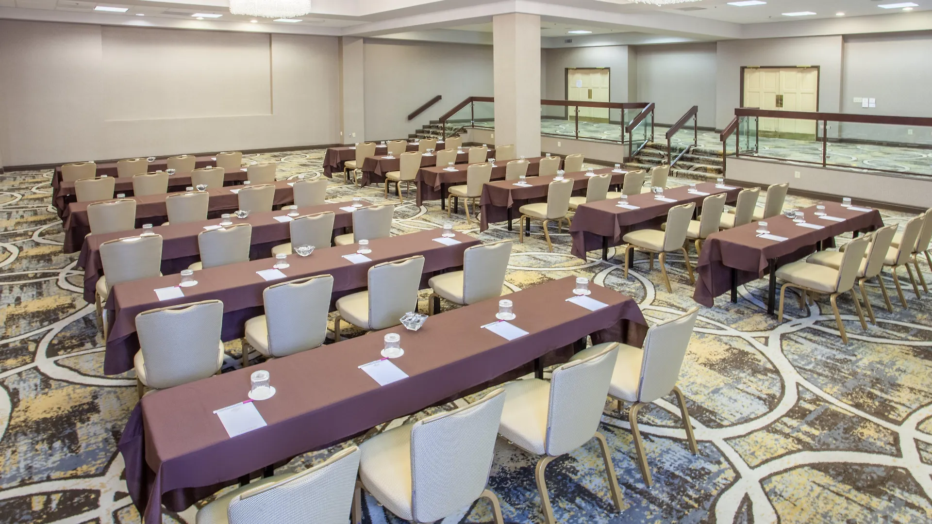 Radisson Hotel Memphis - University
