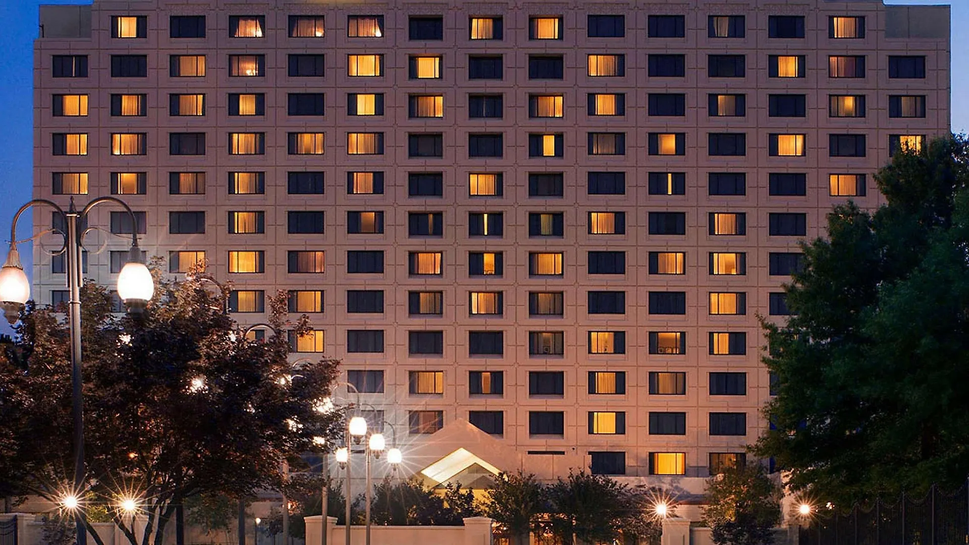 Radisson Hotel Memphis - University