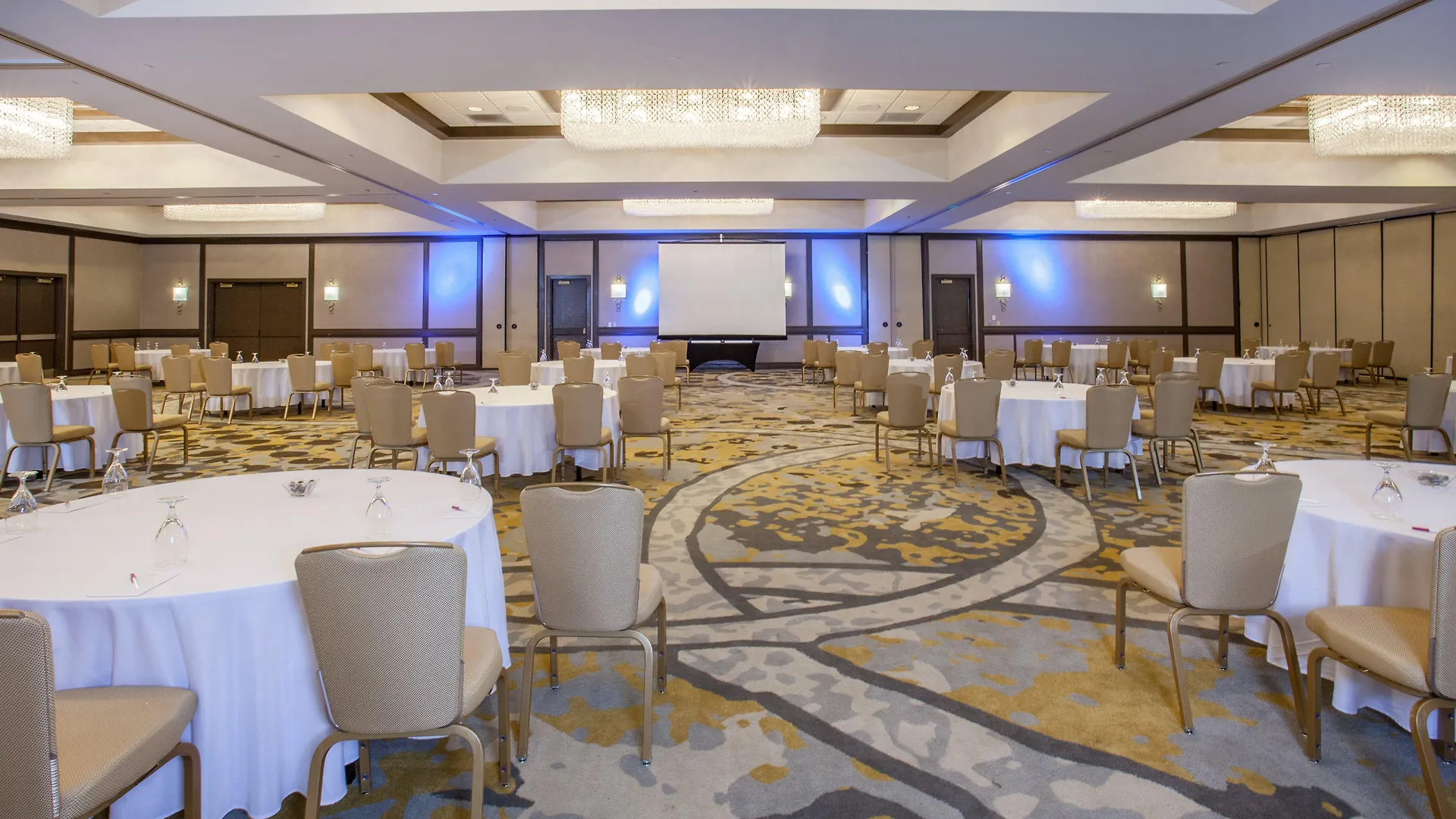 Radisson Hotel Memphis - University