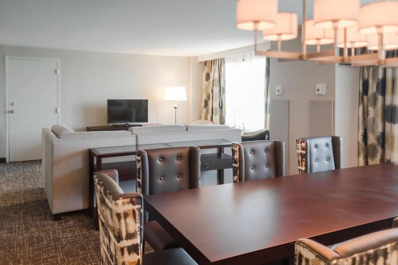 Radisson Hotel Memphis - University