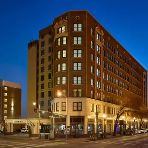 4* Hotel Doubletree By Hilton Downtown