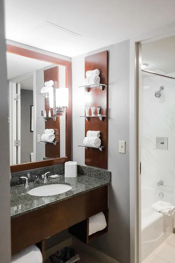 Radisson Hotel Memphis - University