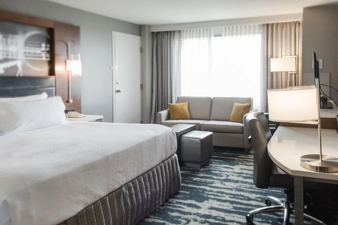 Radisson Hotel Memphis - University