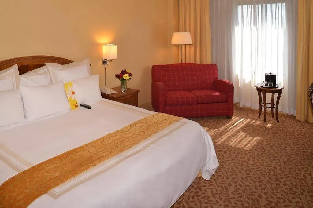 Radisson Hotel Memphis - University 3*,  United States